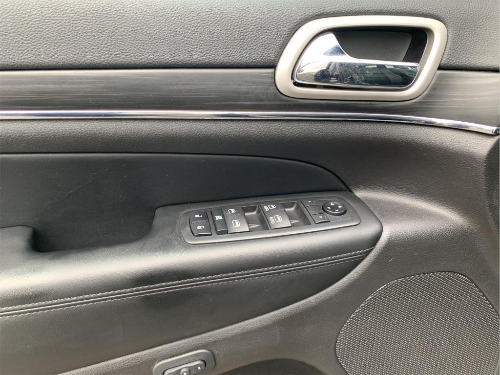 used 2020 Jeep Grand Cherokee car, priced at $20,273