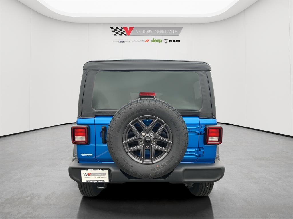 new 2025 Jeep Wrangler car, priced at $43,048