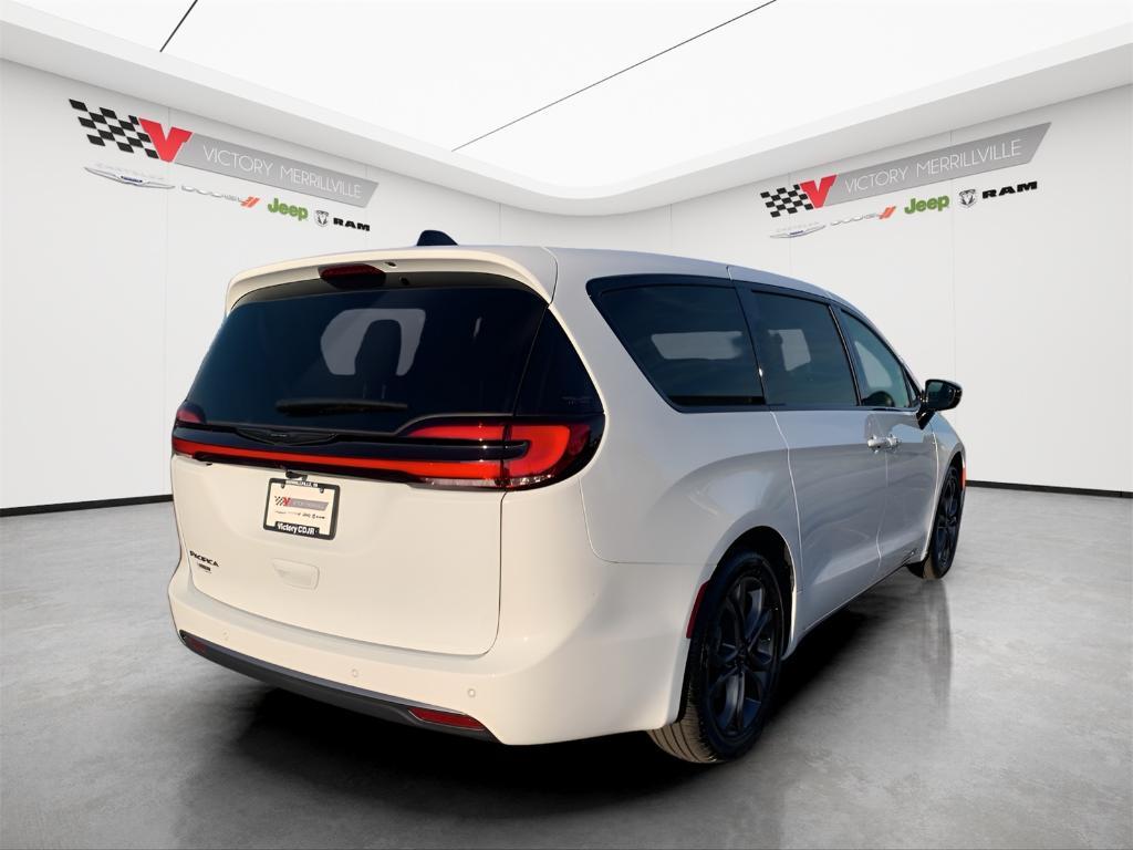 new 2026 Chrysler Pacifica car, priced at $37,498