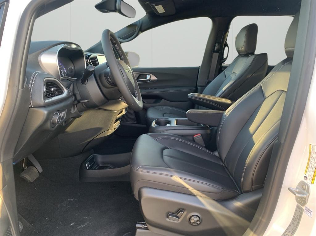 new 2026 Chrysler Pacifica car, priced at $37,498