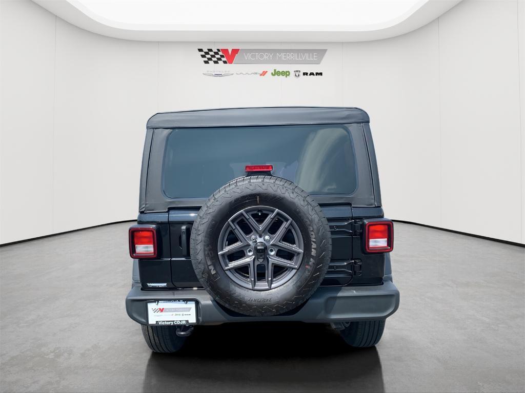 new 2025 Jeep Wrangler car, priced at $43,048
