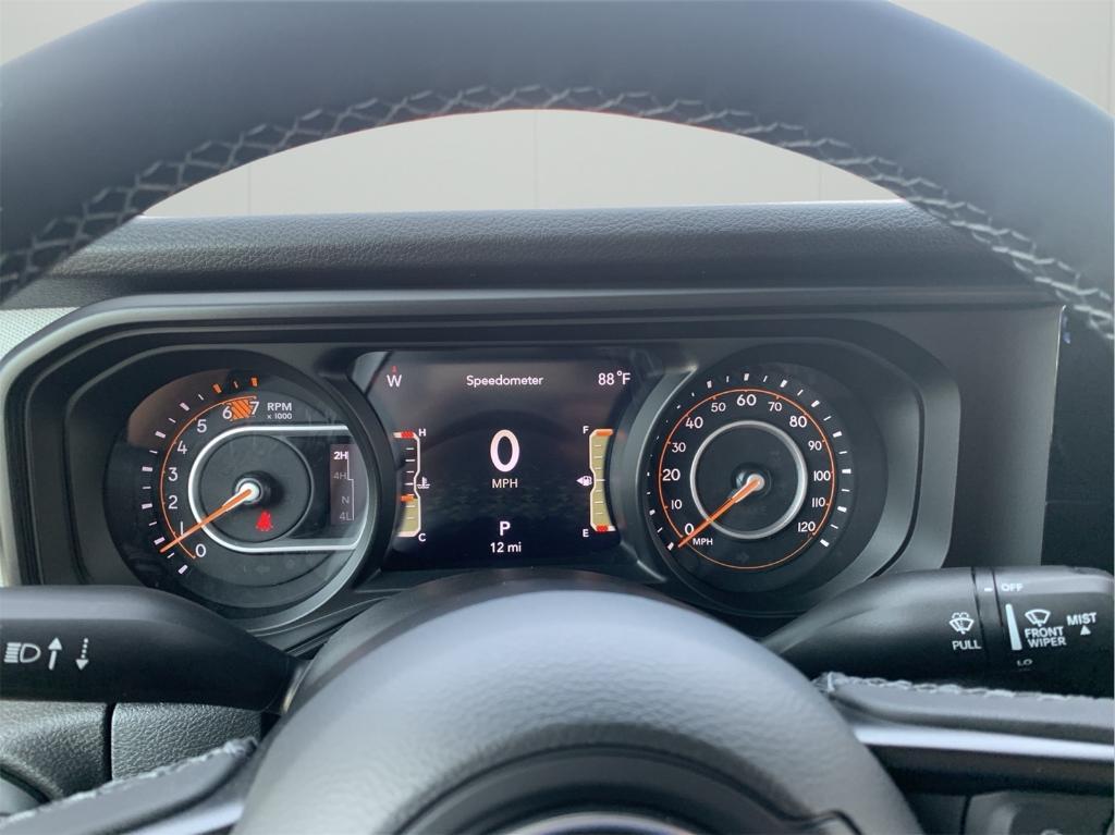 new 2025 Jeep Wrangler car, priced at $43,048