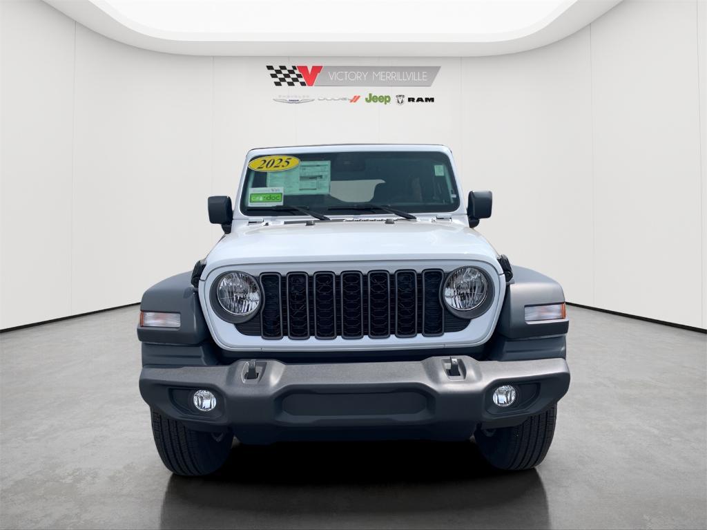 new 2025 Jeep Wrangler car, priced at $42,512