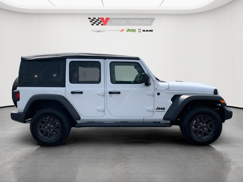 new 2025 Jeep Wrangler car, priced at $42,512