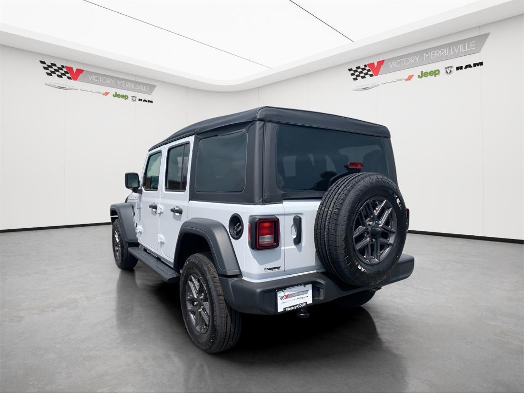 new 2025 Jeep Wrangler car, priced at $42,512