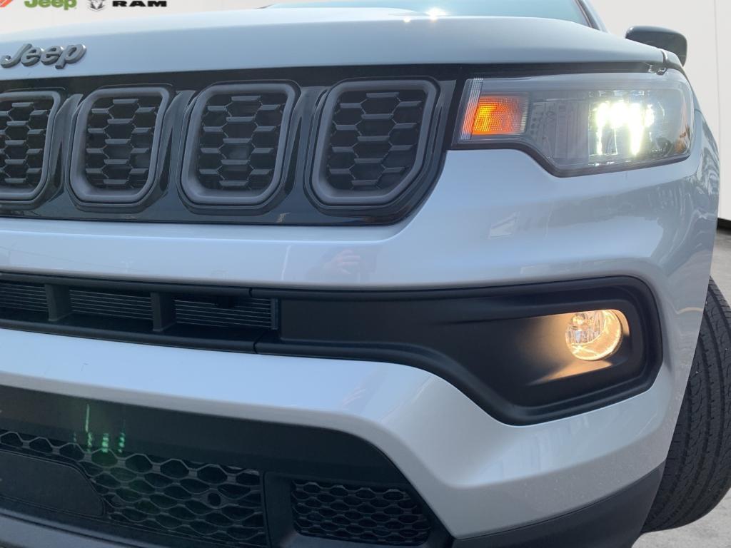 new 2025 Jeep Compass car, priced at $27,386