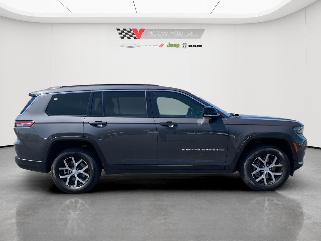 new 2025 Jeep Grand Cherokee L car, priced at $45,556