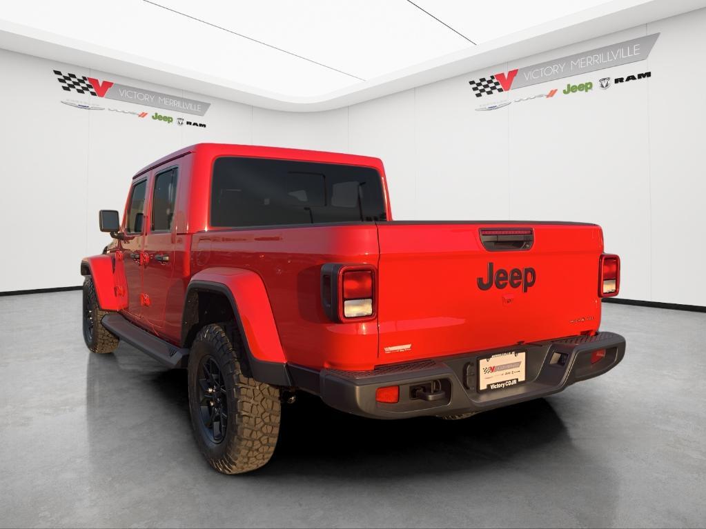 new 2025 Jeep Gladiator car, priced at $43,290