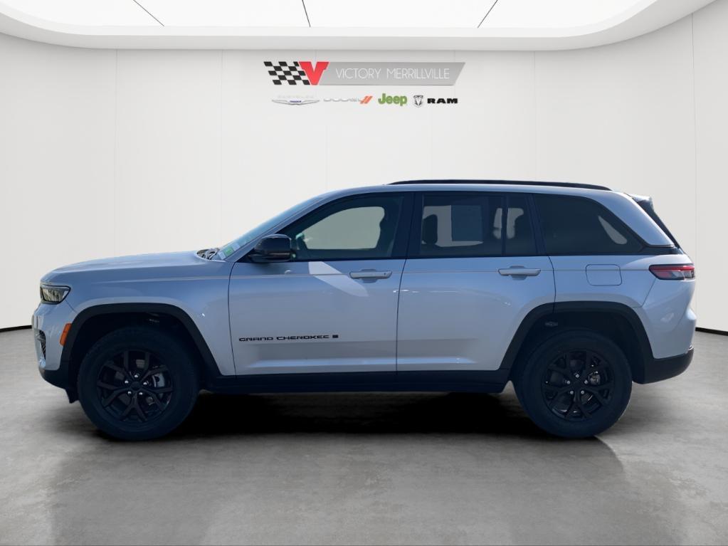 used 2024 Jeep Grand Cherokee car, priced at $31,520