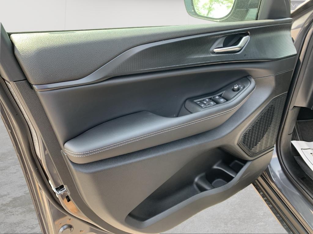 new 2025 Jeep Grand Cherokee car, priced at $39,314