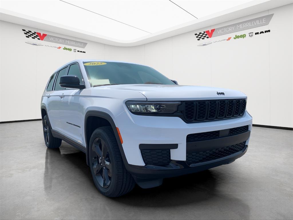 new 2025 Jeep Grand Cherokee L car, priced at $43,371