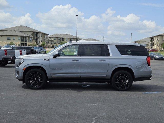 used 2023 GMC Yukon XL car, priced at $72,339