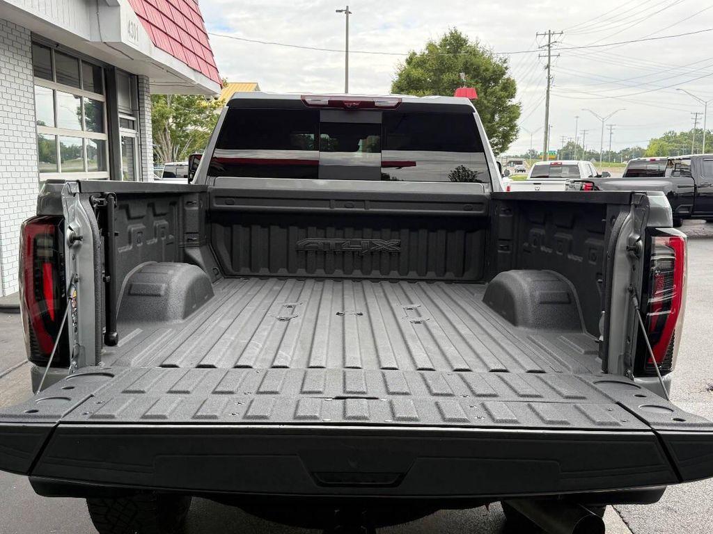 used 2024 GMC Sierra 2500 car, priced at $85,999