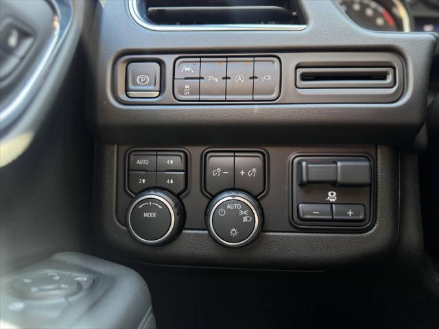 used 2022 Chevrolet Suburban car, priced at $44,999
