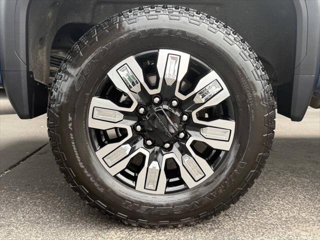 used 2025 GMC Sierra 2500 car, priced at $81,999