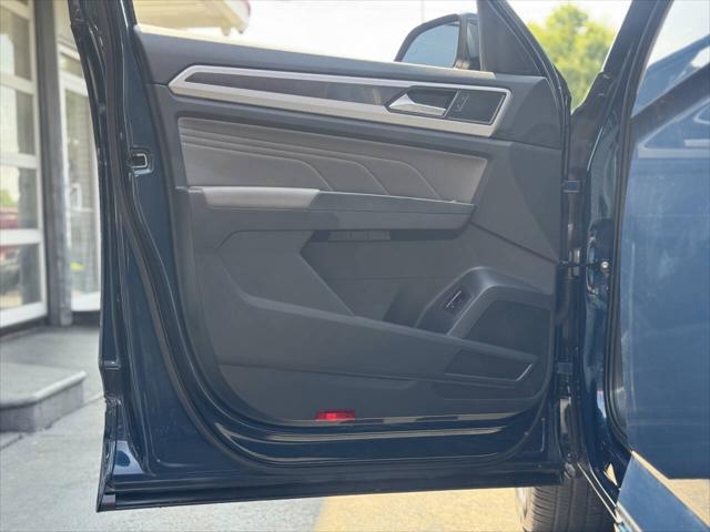 used 2022 Volkswagen Atlas car, priced at $33,999
