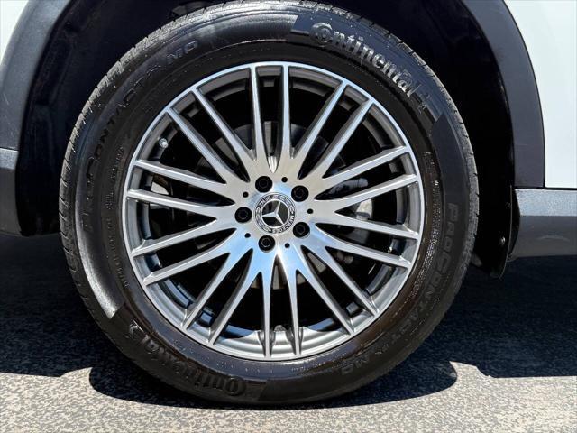 used 2023 Mercedes-Benz GLC 300 car, priced at $42,999