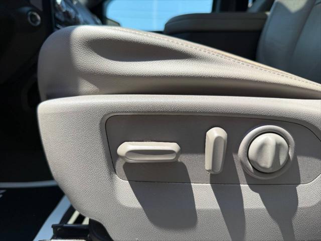 used 2020 GMC Sierra 1500 car, priced at $32,999