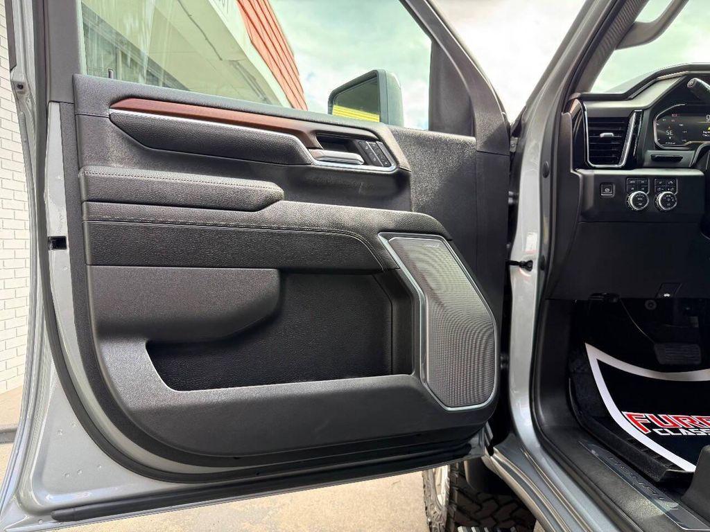 used 2024 GMC Sierra 2500 car, priced at $75,999
