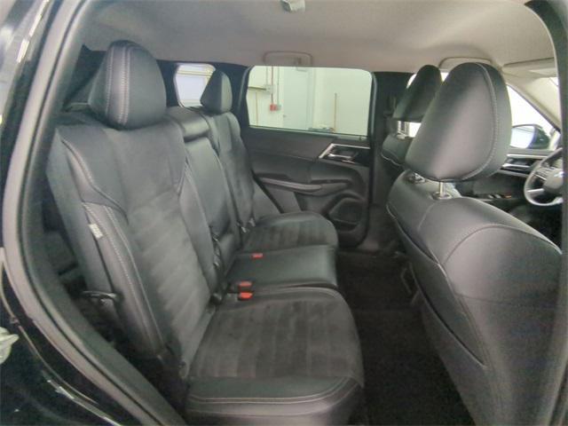used 2022 Mitsubishi Outlander car, priced at $25,800