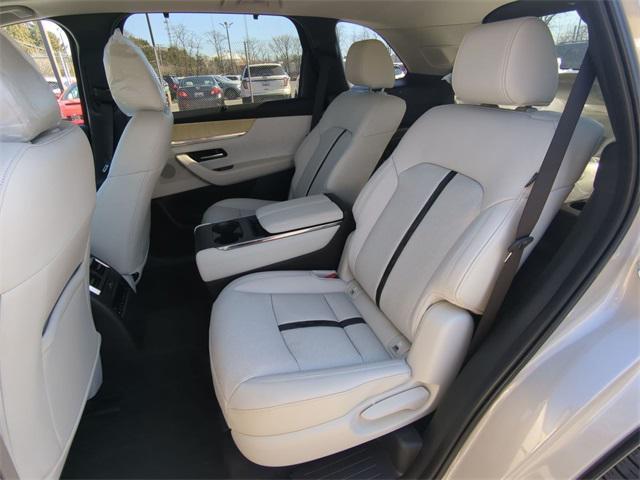 new 2025 Mazda CX-90 car, priced at $54,694