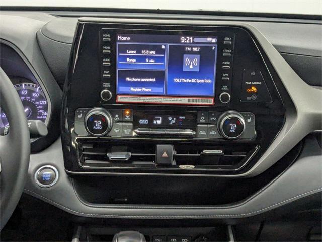 used 2022 Toyota Highlander car, priced at $35,500