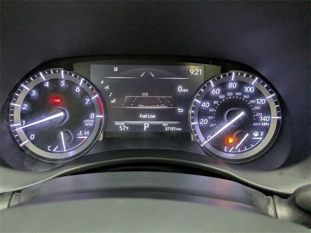 used 2022 Toyota Highlander car, priced at $35,500