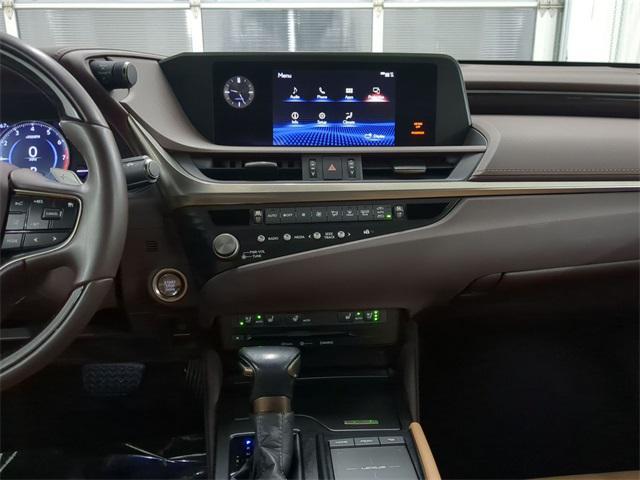 used 2021 Lexus ES 350 car, priced at $31,000