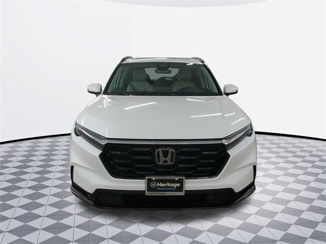 used 2023 Honda CR-V car, priced at $32,000