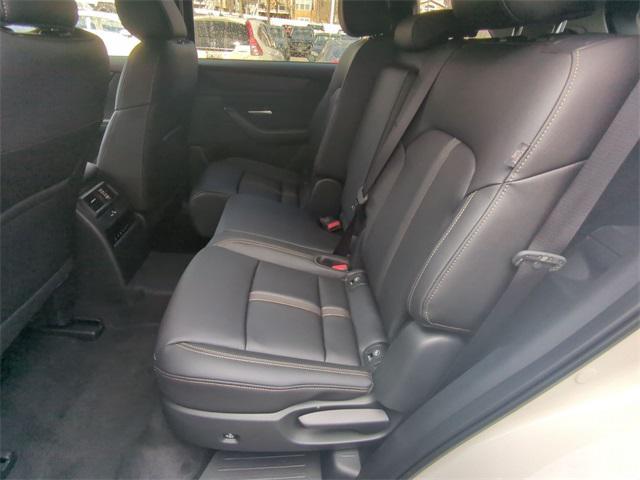 new 2025 Mazda CX-90 car, priced at $38,133