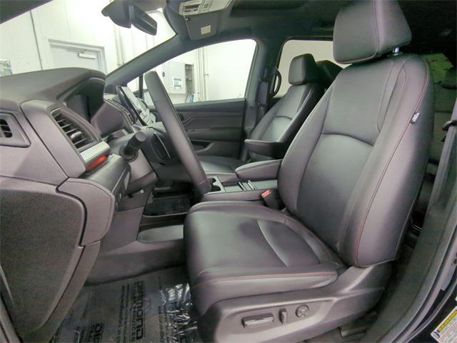 used 2024 Honda Odyssey car, priced at $39,000