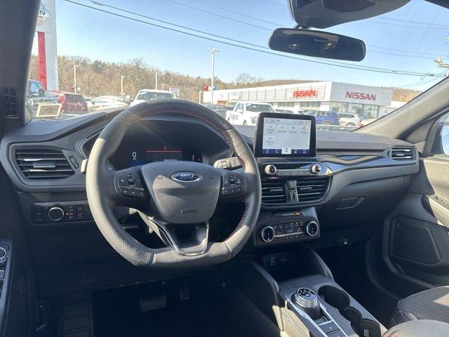new 2025 Ford Escape car, priced at $33,438