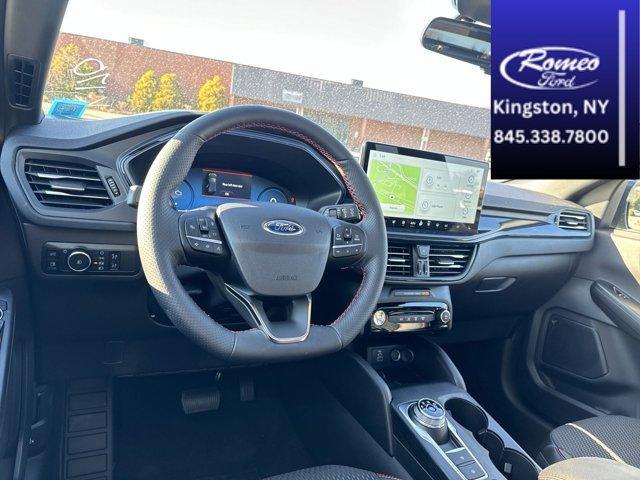 new 2025 Ford Escape car, priced at $39,945