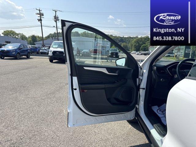 used 2022 Ford Escape car, priced at $18,995