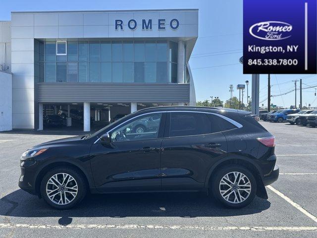 used 2022 Ford Escape car, priced at $25,995