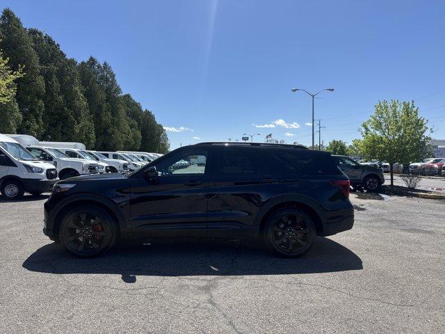 used 2022 Ford Explorer car, priced at $39,999