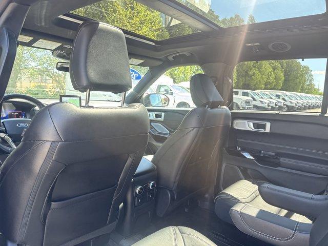 used 2022 Ford Explorer car, priced at $39,999