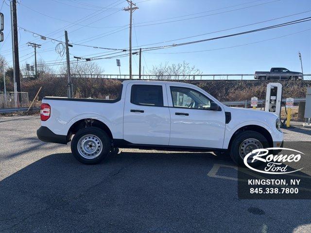 new 2025 Ford Maverick car, priced at $30,635
