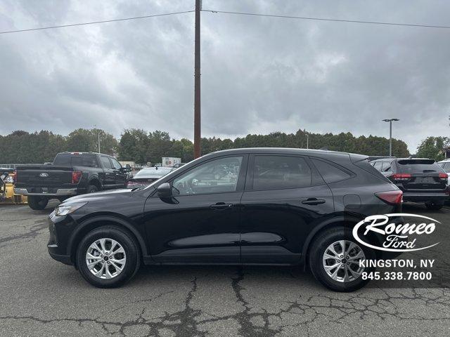 new 2025 Ford Escape car, priced at $31,450