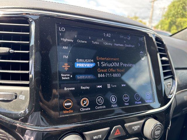 used 2020 Jeep Grand Cherokee car, priced at $27,995