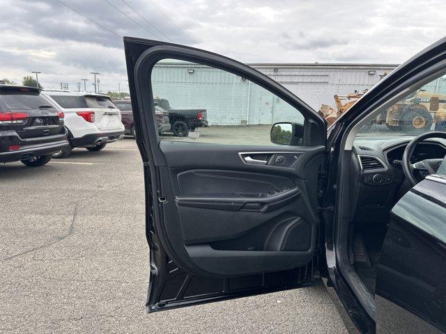 used 2022 Ford Edge car, priced at $23,225