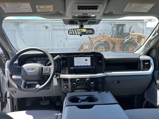 new 2025 Ford F-250 car, priced at $55,215