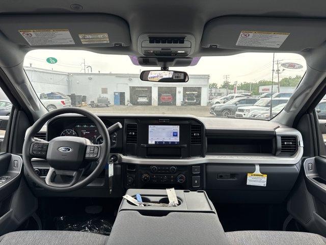 new 2025 Ford F-250 car, priced at $61,945