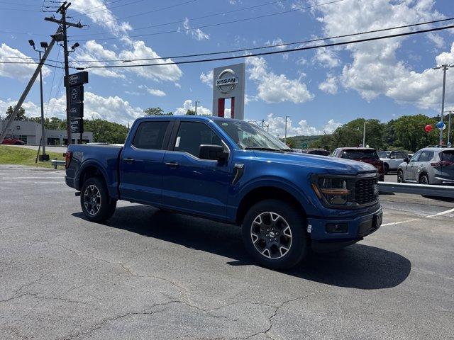 new 2025 Ford F-150 car, priced at $51,305
