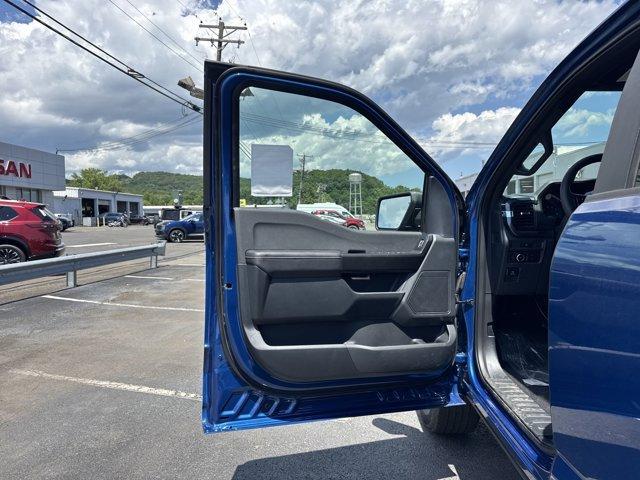 new 2025 Ford F-150 car, priced at $51,305