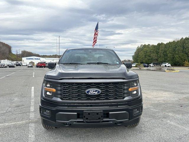 new 2024 Ford F-150 car, priced at $49,430