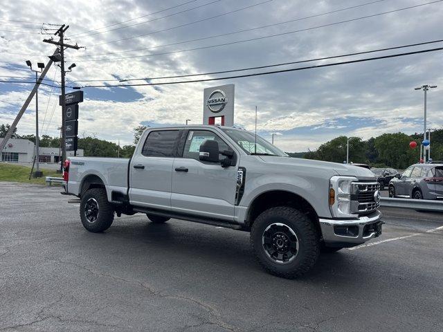new 2025 Ford F-250 car, priced at $63,935