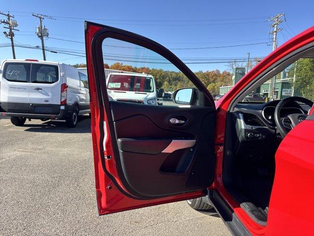 used 2017 Jeep Cherokee car, priced at $14,450