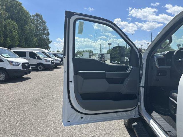 new 2025 Ford F-350 car, priced at $77,195