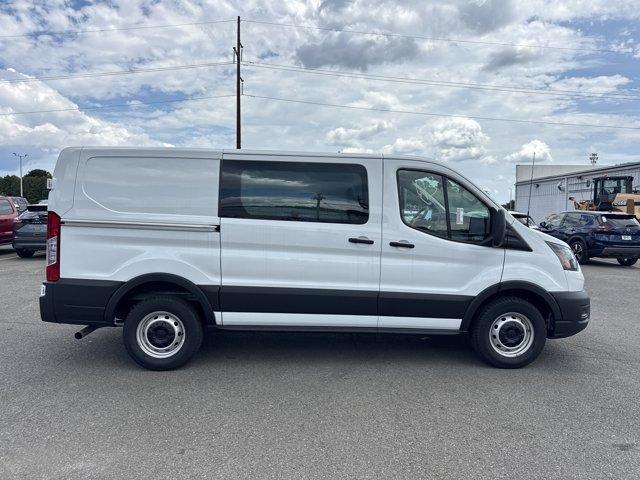 new 2025 Ford Transit-150 car